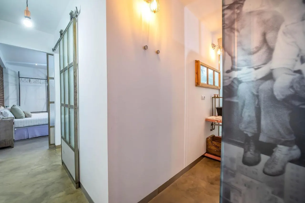 Moderno y céntrico apartamento en Tesoro 6 Córdoba 0*,