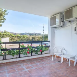 https://luxury-apartment-los-monteros.1costadelsol.com